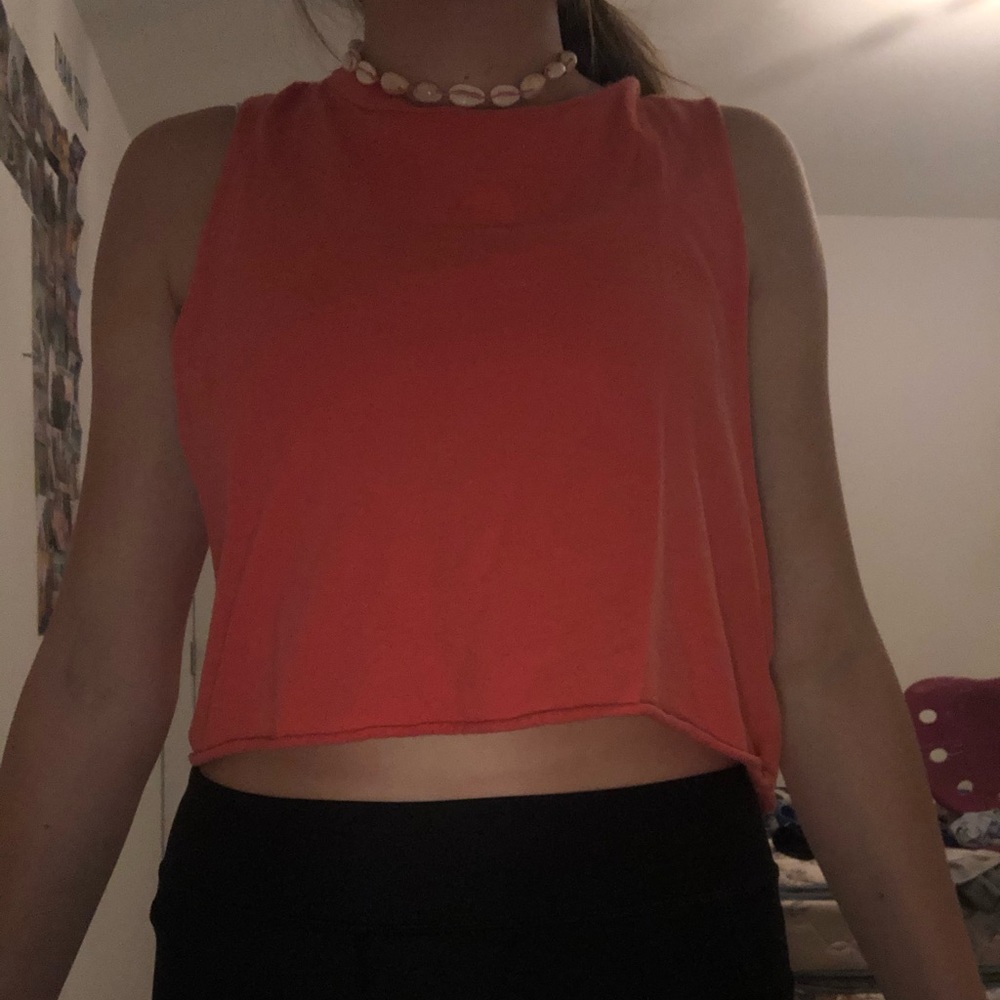 pink shirt